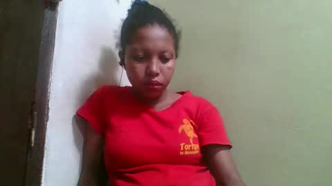 Snapshot of rinah654271 chatting on May 24, 5:51 pm rinah654271 online show from May 24, 5:51 pm
