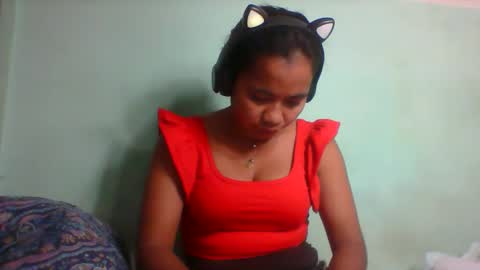 rinah856024 online show from February 3, 6:46 pm