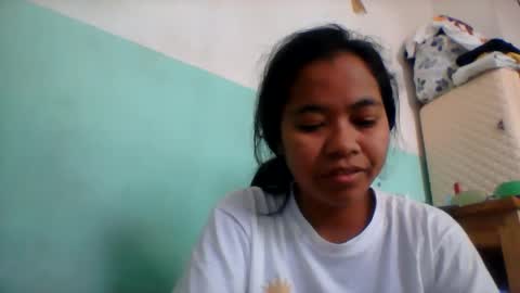Snapshot of rinah856024 chatting on May 20, 5:24 am rinah856024 online show from May 20, 5:24 am