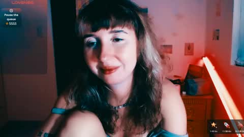 Snapshot of riri_rich chatting on May 26, 6:42 am Rita online show from May 26, 6:42 am