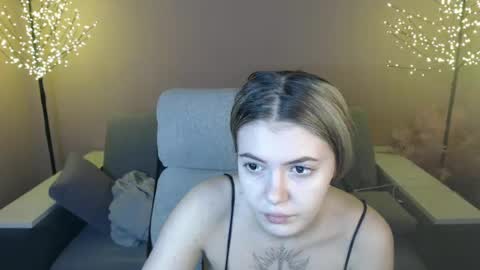 ritaneer online show from December 4, 9:07 am