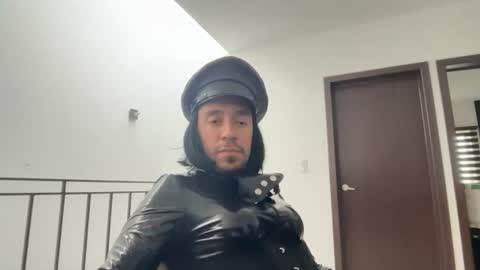Snapshot of ritaremorv chatting on July 20, 10:01 pm Mistress Regina MX online show from July 20, 10:01 pm