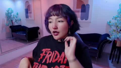 Snapshot of ritsuka_berry chatting on May 21, 9:44 pm Ritsuka online show from May 21, 9:44 pm