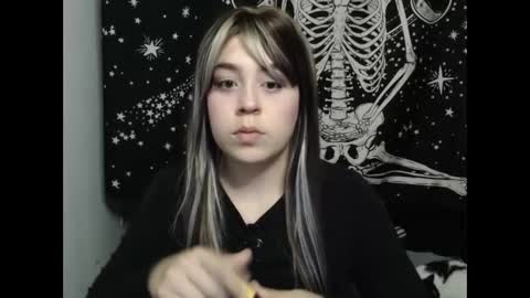 Snapshot of rivadeneira222 chatting on September 25, 2:59 am PeachSalinger online show from September 25, 2:59 am