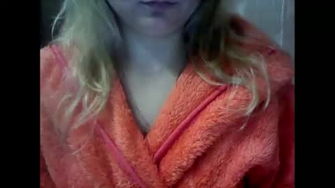RiveraMaureen online show from October 9, 10:41 pm