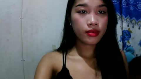 Snapshot of riyu77 chatting on March 21, 8:01 pm riyu77 online show from March 21, 8:01 pm
