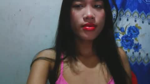 Snapshot of riyu77 chatting on April 21, 7:50 pm riyu77 online show from April 21, 7:50 pm