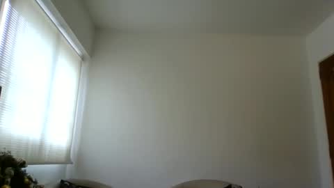 Snapshot of rnero67 chatting on December 5, 3:41 pm Rnero67 online show from December 5, 3:41 pm