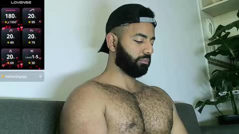 SebasRoa online show from December 20, 5:08 pm