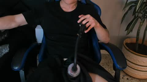 Roan Birkin online show from April 15, 7:58 pm