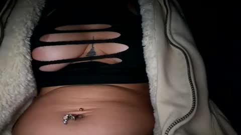 roarmance1 online show from February 1, 8:57 am