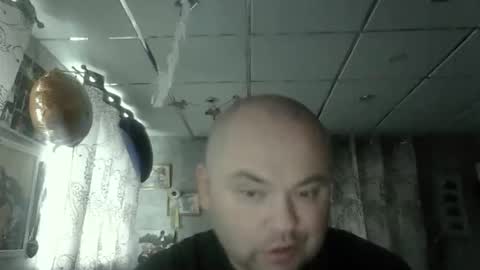 Snapshot of rob18997 chatting on November 8, 9:42 am rob18997 online show from November 8, 9:42 am