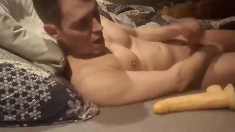 Snapshot of rob35jr chatting on March 16, 9:19 pm rob35jr online show from March 16, 9:19 pm