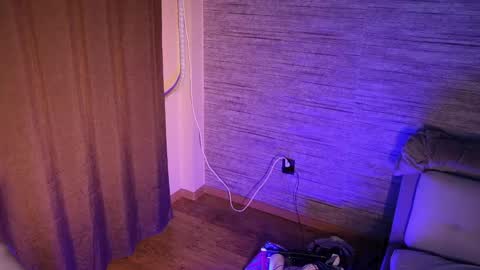 Snapshot of rob_ranger chatting on May 26, 9:22 pm rob_ranger online show from May 26, 9:22 pm