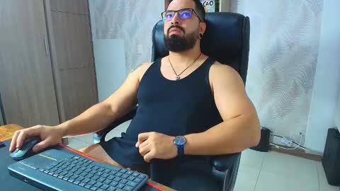 Robby online show from November 13, 6:34 am