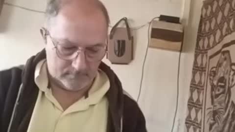 roberreyes266059 online show from April 28, 1:38 pm