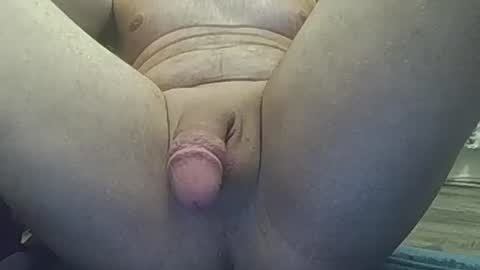 Snapshot of robertd5094 chatting on November 12, 2:23 am robertd5094 online show from November 12, 2:23 am