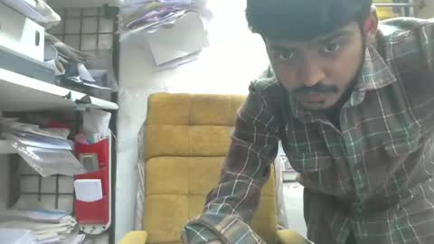 Snapshot of robertsalia220 chatting on February 6, 10:48 am Robertsalia online show from February 6, 10:48 am