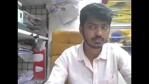 Snapshot of robertsalia220 chatting on February 17, 12:27 pm Robertsalia online show from February 17, 12:27 pm