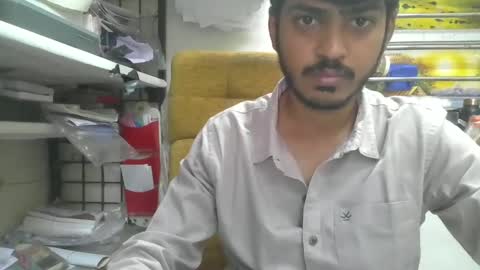 Snapshot of robertsalia220 chatting on February 22, 9:23 am Robertsalia online show from February 22, 9:23 am