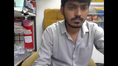 Snapshot of robertsalia220 chatting on October 14, 12:50 pm Robertsalia online show from October 14, 12:50 pm