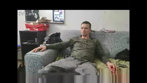 Snapshot of robertxxxpo chatting on February 3, 12:15 am Zenek online show from February 3, 12:15 am