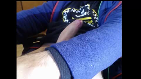 Snapshot of roberunxx chatting on February 18, 6:15 pm Rober online show from February 18, 6:15 pm