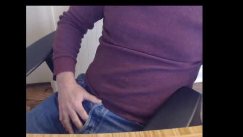 robidan6923 online show from March 6, 2:29 pm