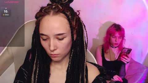 Robin your online show from November 23, 1:22 pm