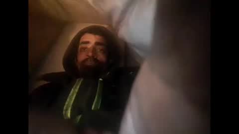 R online show from January 28, 9:08 am