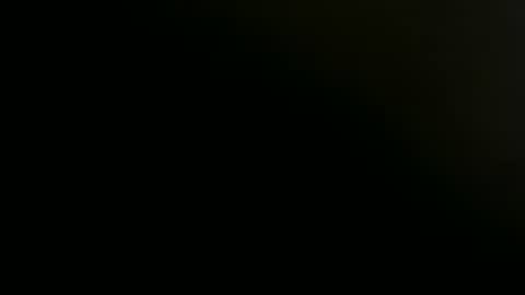 Snapshot of robincom23 chatting on August 3, 5:06 am R online show from August 3, 5:06 am