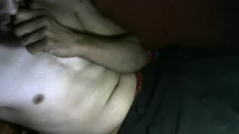 Snapshot of robincom23 chatting on August 5, 12:24 am R online show from August 5, 12:24 am