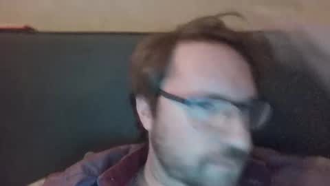 robinouhot online show from February 18, 10:25 pm