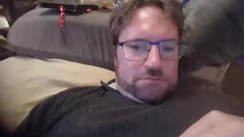 robinouhot online show from April 20, 7:15 pm