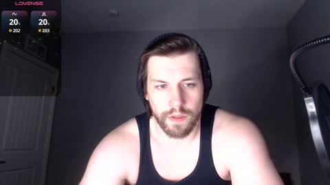 Snapshot of robknocks chatting on January 28, 4:08 am Rob Knocks online show from January 28, 4:08 am