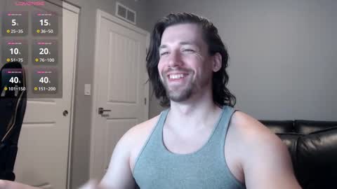 Snapshot of robknocks chatting on February 6, 6:29 am Rob Knocks online show from February 6, 6:29 am