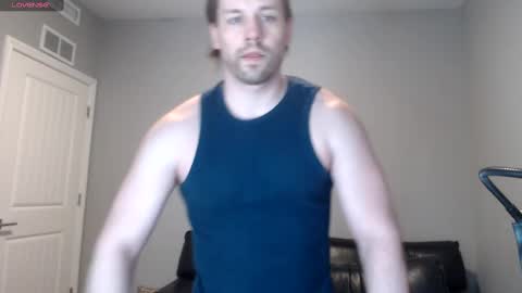 Snapshot of robknocks chatting on February 9, 5:33 pm Rob Knocks online show from February 9, 5:33 pm