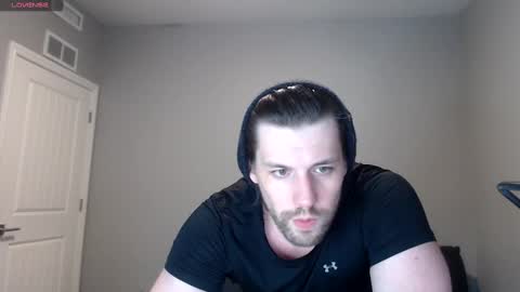 Snapshot of robknocks chatting on February 11, 11:22 pm Rob Knocks online show from February 11, 11:22 pm