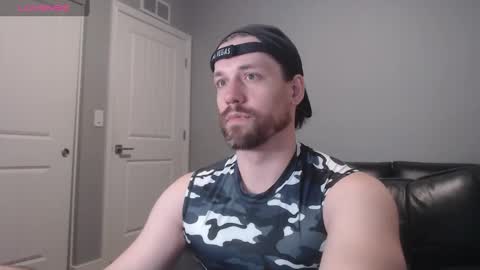 Snapshot of robknocks chatting on September 18, 7:05 pm Rob Knocks online show from September 18, 7:05 pm