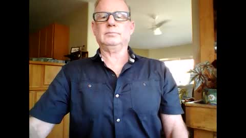 Snapshot of robo0000 chatting on September 19, 8:09 pm robo0000 online show from September 19, 8:09 pm