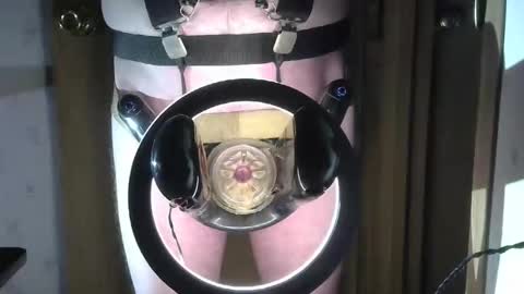 Robodickmilker online show from November 9, 4:55 am