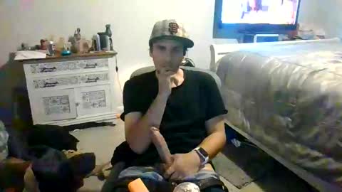 Snapshot of robwit8 chatting on November 28, 11:07 pm Rob witha 8 online show from November 28, 11:07 pm