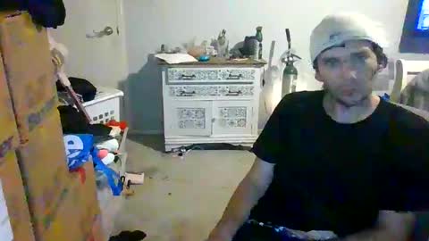 Snapshot of robwit8 chatting on December 2, 12:27 am Rob witha 8 online show from December 2, 12:27 am