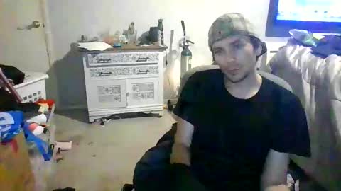 Snapshot of robwit8 chatting on December 2, 8:04 pm Rob witha 8 online show from December 2, 8:04 pm