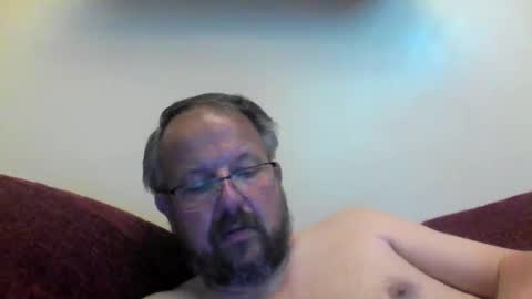 Snapshot of robxx32 chatting on May 10, 9:20 pm robxx32 online show from May 10, 9:20 pm