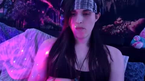 Snapshot of robyn684 chatting on November 11, 4:23 am Robyn online show from November 11, 4:23 am