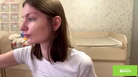 robynsentinella online show from March 19, 2:15 am