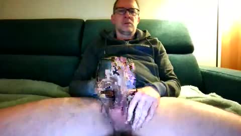 Snapshot of rocco95340 chatting on March 31, 12:01 am rocco95340 online show from March 31, 12:01 am