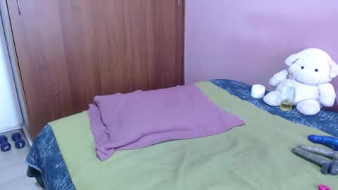 Rochelle online show from September 22, 8:44 pm