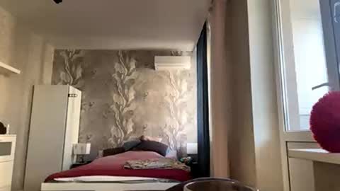 Anny online show from February 12, 11:27 am